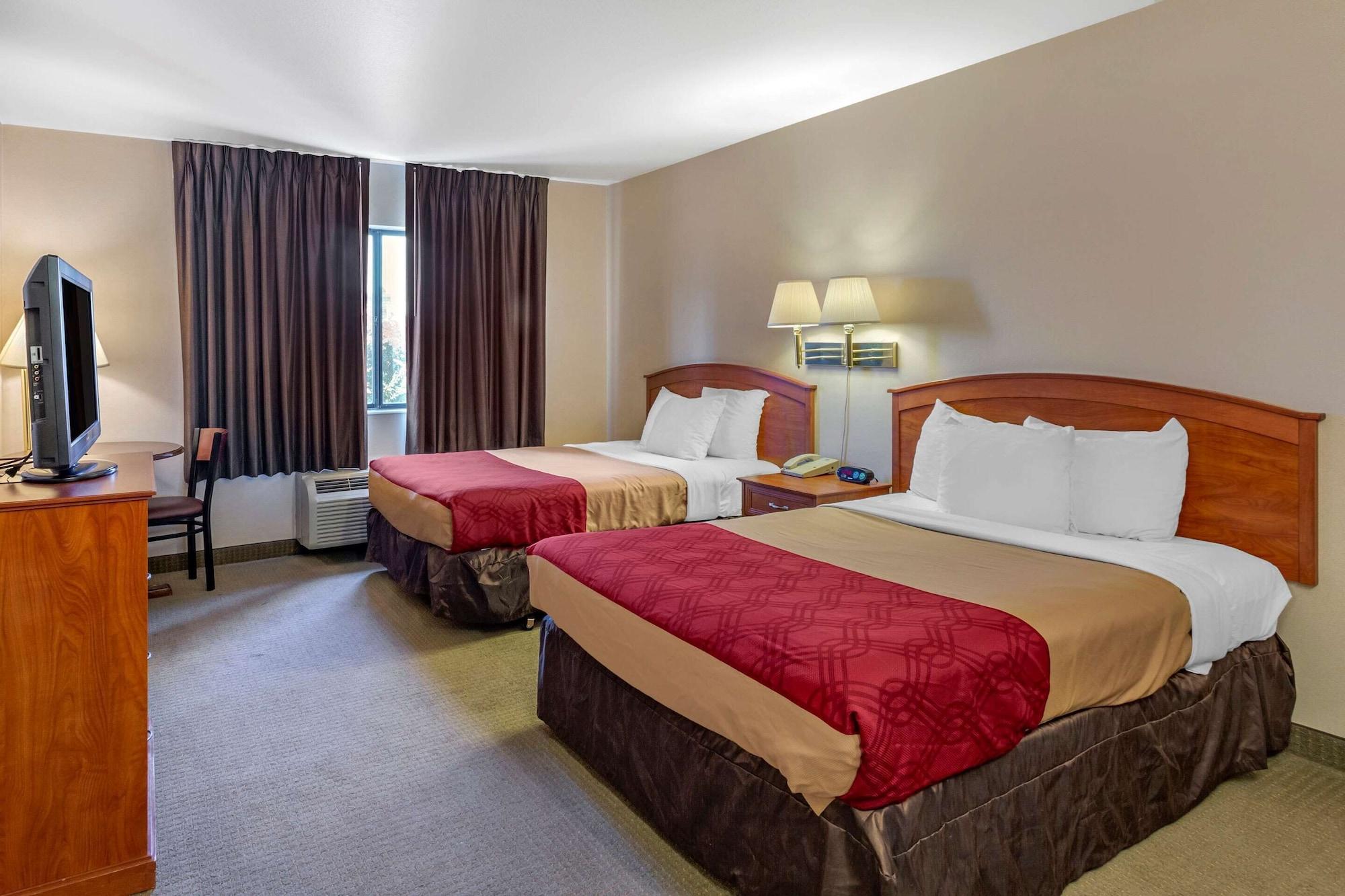 Econo Lodge Inn & Suites Санди Экстерьер фото
