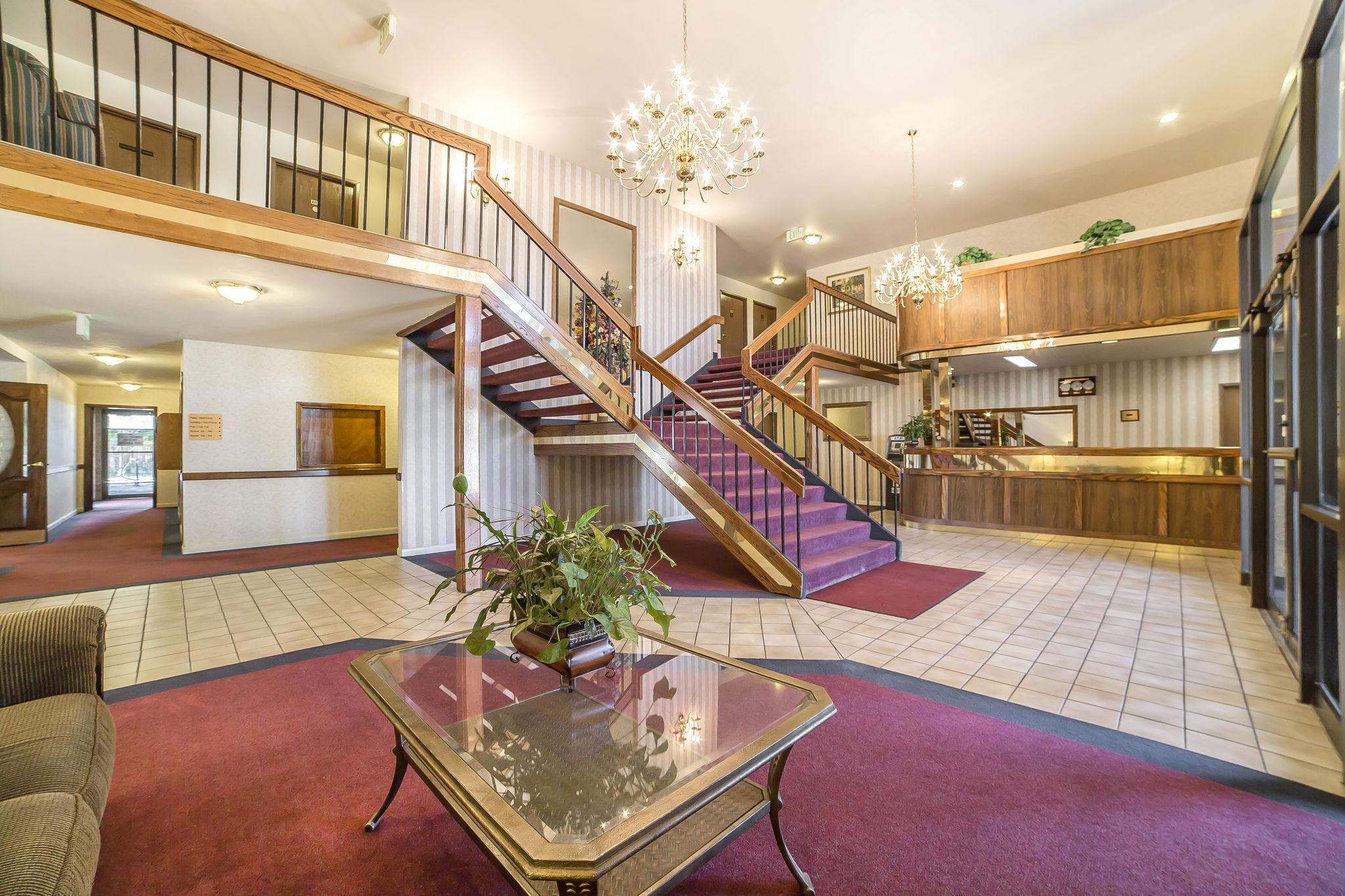 Econo Lodge Inn & Suites Санди Экстерьер фото