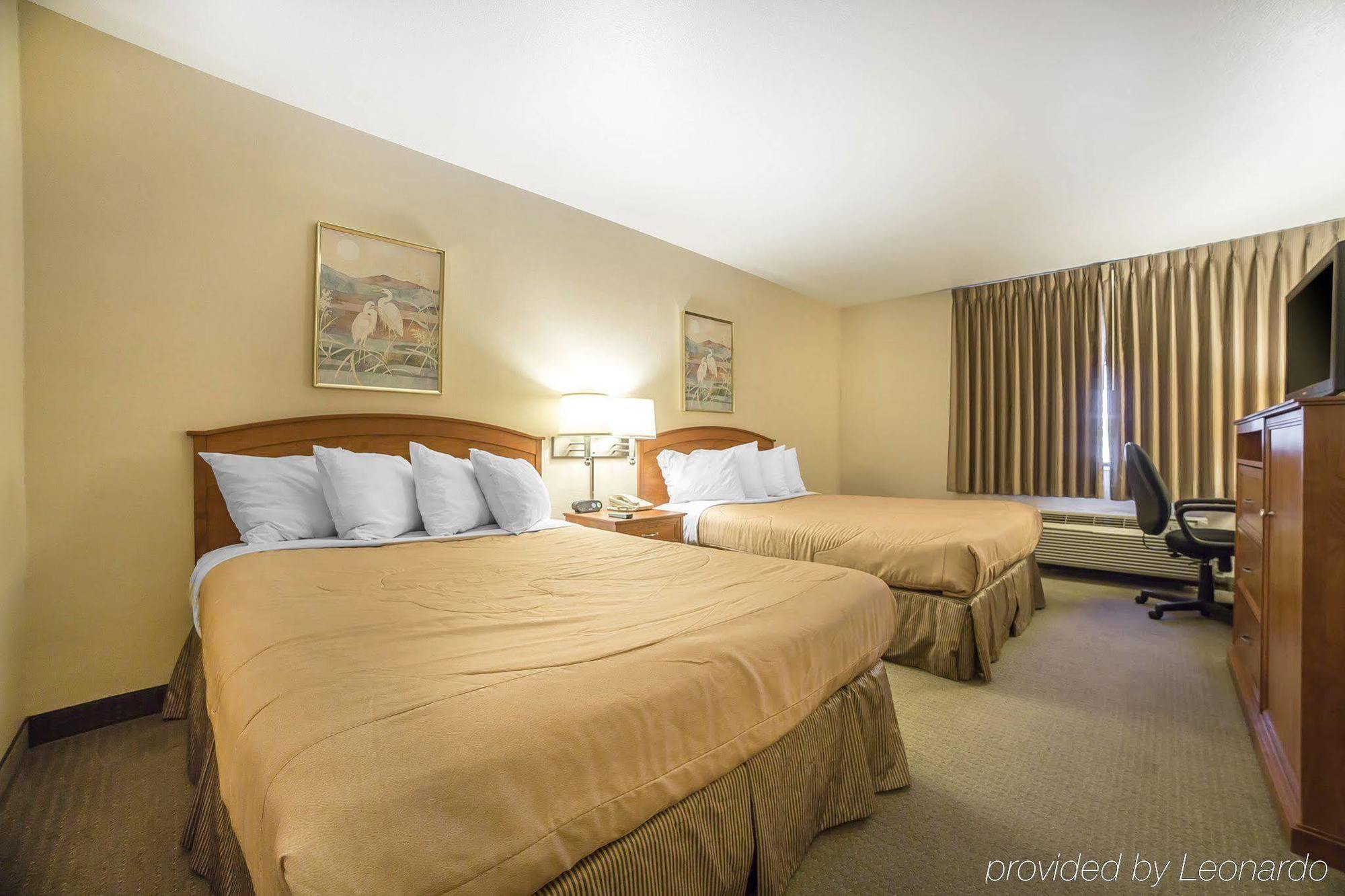 Econo Lodge Inn & Suites Санди Экстерьер фото